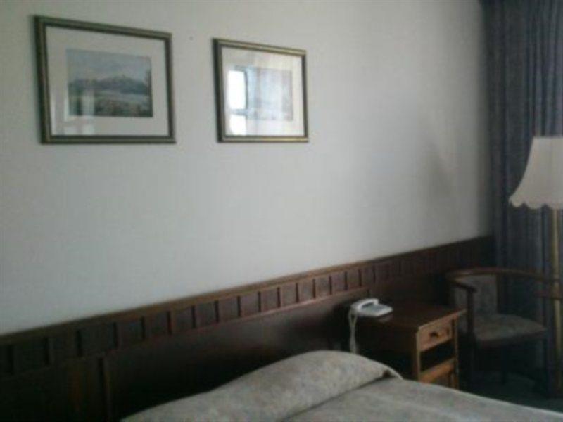 Hortobagy Club Hotel エクステリア 写真