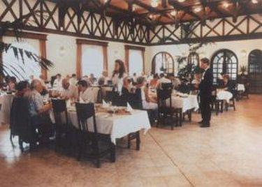 Hortobagy Club Hotel レストラン 写真